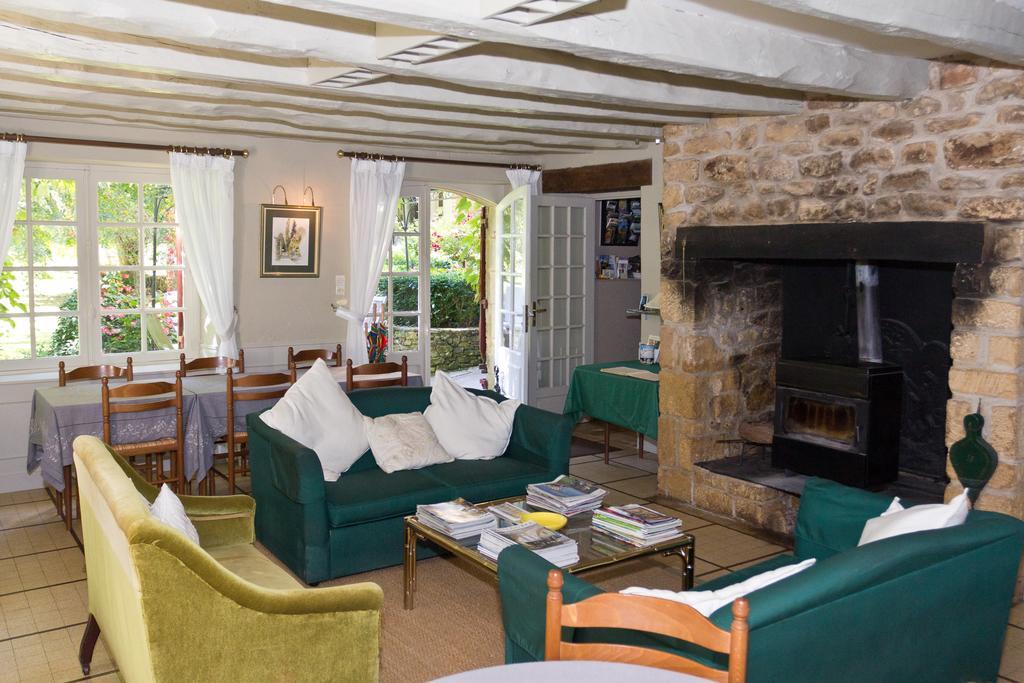 Bed & Breakfast Le Moulin Neuf Saint-Alvere Exterior photo